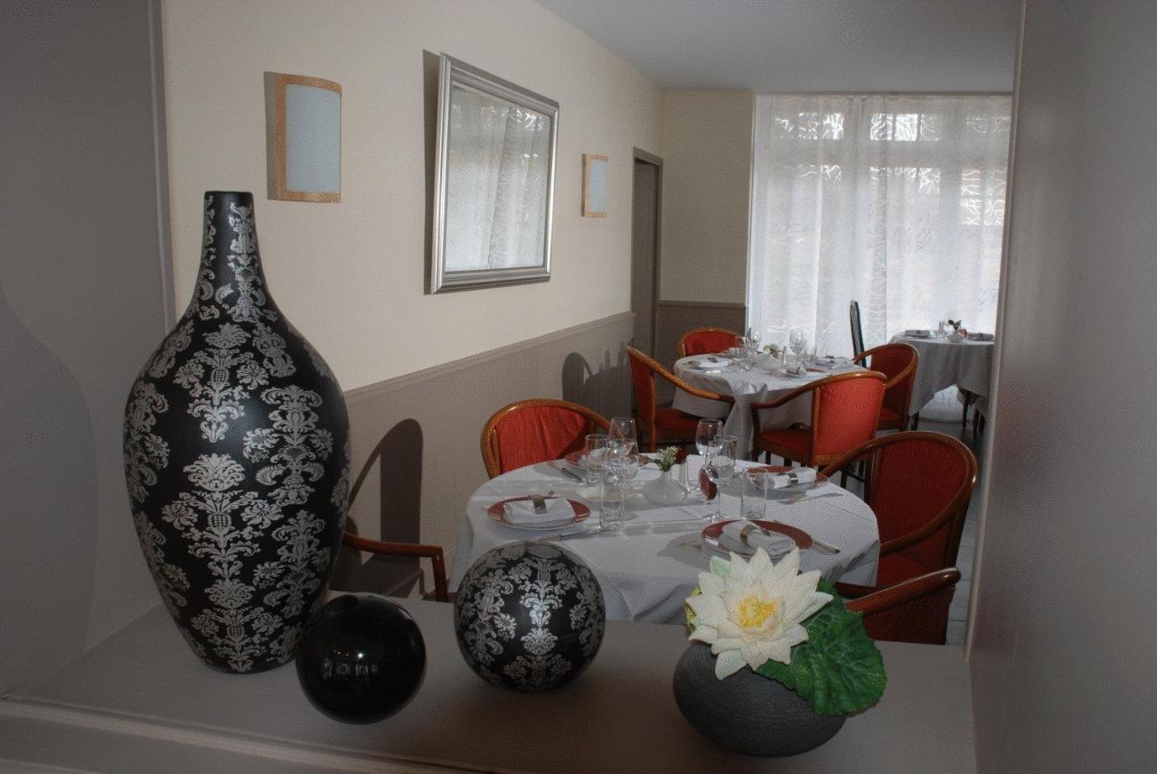 Hotel Les Fleurs Pontaubert Esterno foto